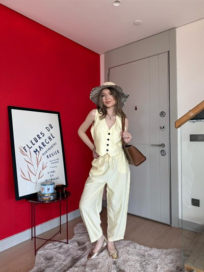 Yelek ve Pantolonlu Çilek Kumaş İkili Takım Sarı 2161