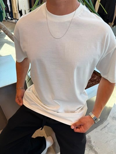 Beyaz Qawis Oversize Basic T-Shirt QW01