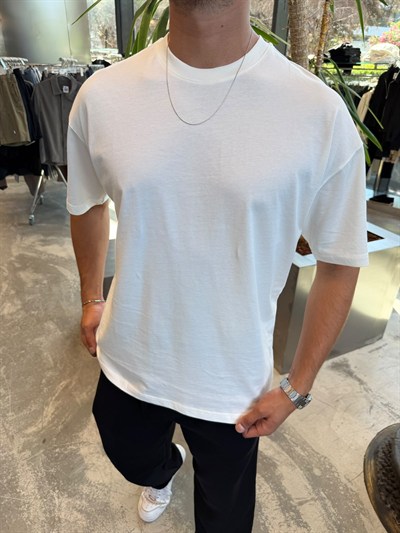 Beyaz Qawis Oversize Basic T-Shirt QW01