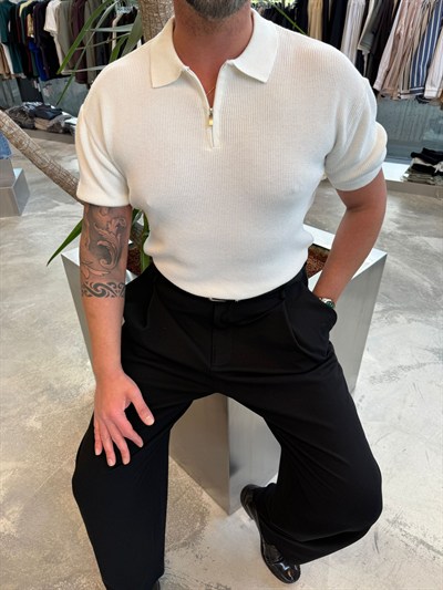 Beyaz Triko Kumaş Yakalı T-Shirt -SPF18336