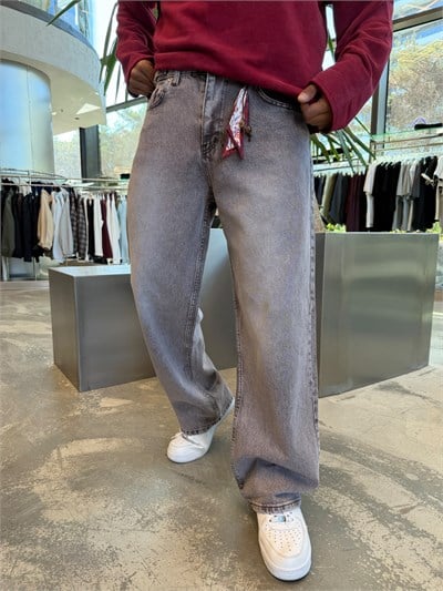 Kahverengi Yıkamalı Super Baggy Kot Pantolon WE4051