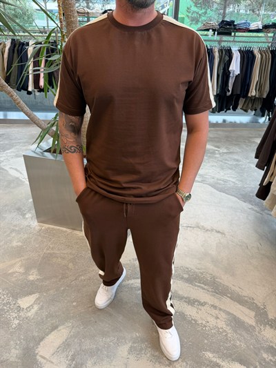 Kahverengi SNZ Hasır Şeritli Takım