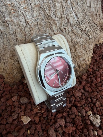 KIRMIZI KADRAN ÇELİK KORDON SAAT