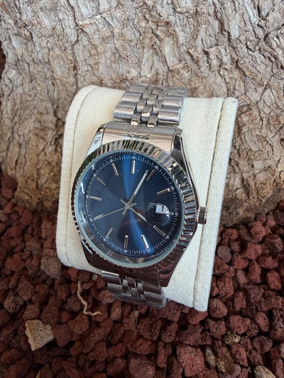 LACİVERT KADRAN TIRTIKLI BEZEL ÇELİK KORDON SAAT