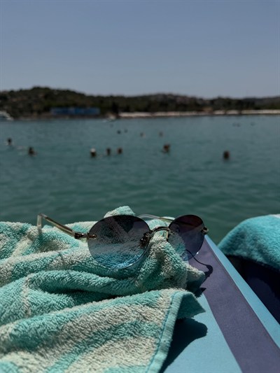 Ocean Blue Yuvarlak Metal Çerçeve Güneş Gözlüğü