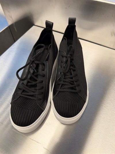 Siyah Triko Ayakkabı