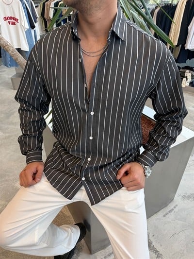 WLM Siyah Çizgili Gömlek