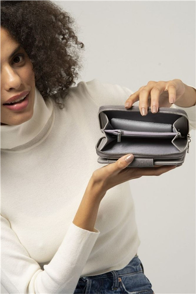 Benetton Gofraj Kadın Portföy & Clutch Çanta