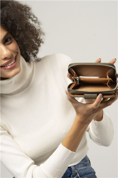 Benetton Gofraj Kadın Portföy & Clutch Çanta