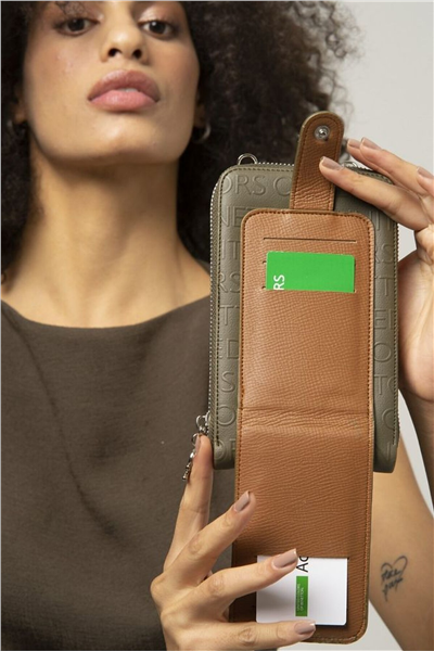 Benetton Gofraj Kadın Telefon Çantası