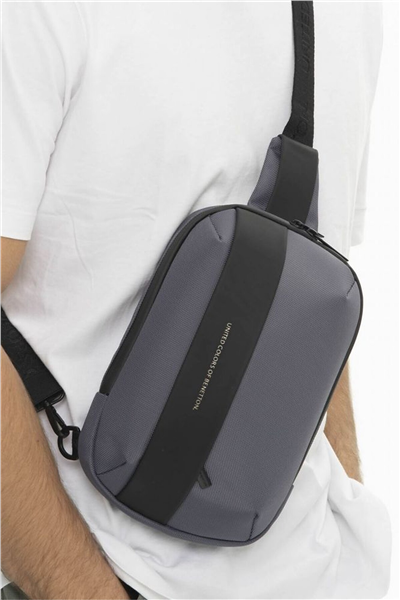 Benetton Lisanslı Erkek Body Bag