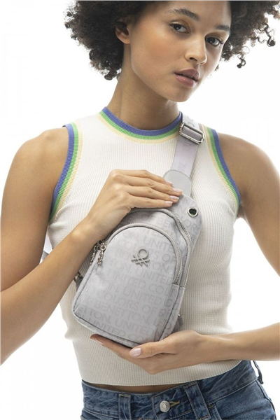 Benetton Logo Detaylı Kadın Body Bag
