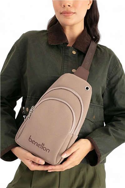Benetton Logo Detaylı Kadın Body Bag