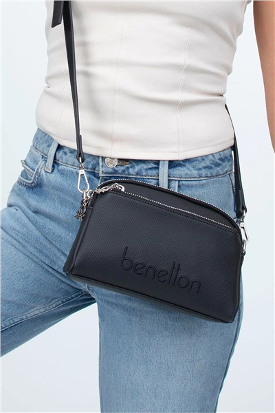 Benetton Logo Detaylı Kadın Çapraz Askılı Çanta