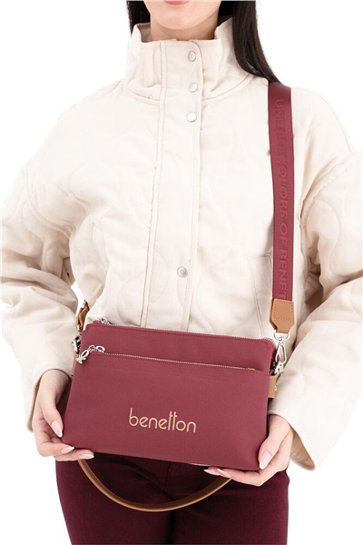 Benetton Logo Detaylı Kadın Çapraz Askılı Çanta