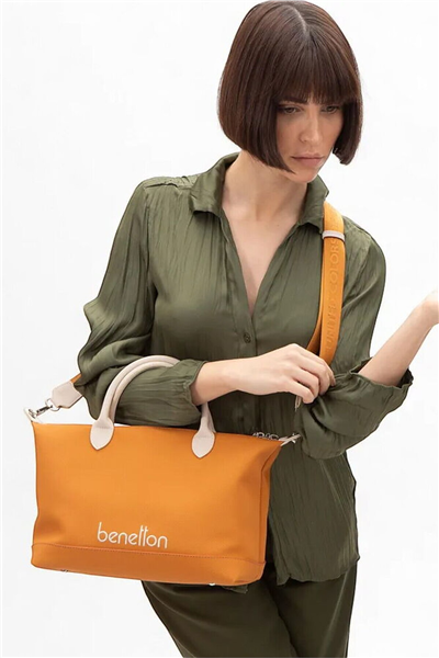 Benetton Logo Detaylı Kadın Omuz Çantası
