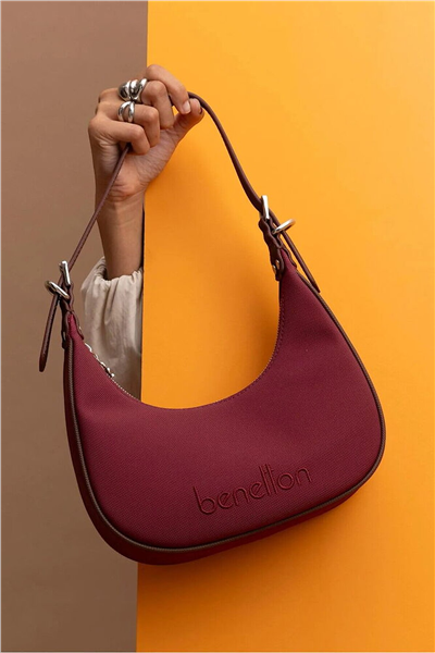 Benetton Logo Detaylı Kadın Omuz Çantası