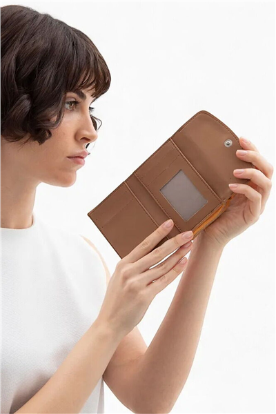 Benetton Logo Detaylı Kadın Portföy & Clutch Çanta