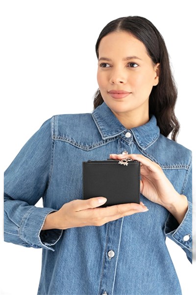 Benetton Logo Detaylı Kadın Portföy & Clutch Çanta