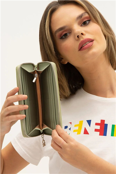 Benetton Logo Detaylı Kadın Portföy & Clutch Çanta