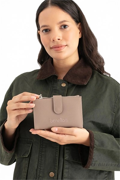 Benetton Logo Detaylı Kadın Portföy & Clutch Çanta