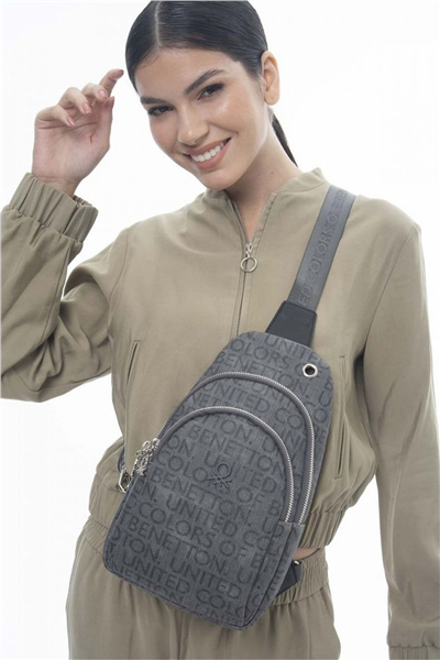 Benetton Monogram Kadın Body Bag