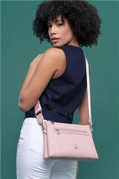 Benetton Monogram Kadın Çapraz Askılı Çanta