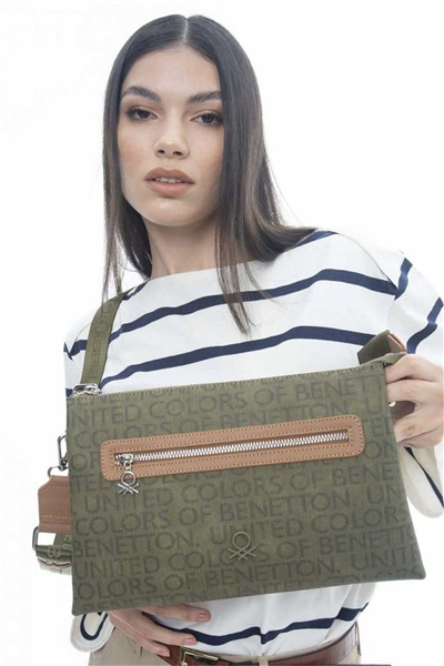 Benetton Monogram Kadın Çapraz Askılı Çanta