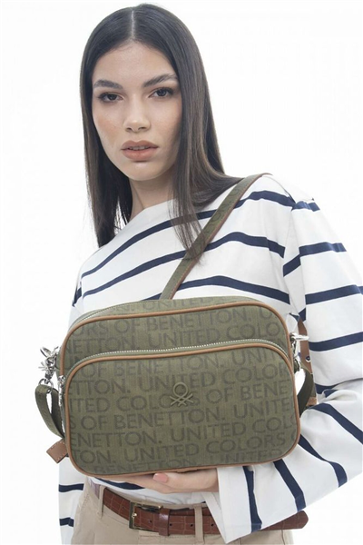 Benetton Monogram Kadın Çapraz Askılı Çanta