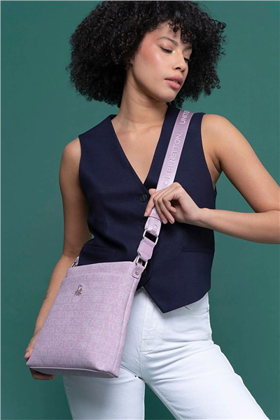 Benetton Monogram Kadın Çapraz Askılı Çanta