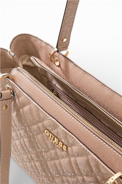 Guess Isemay Kadın Omuz Çantası