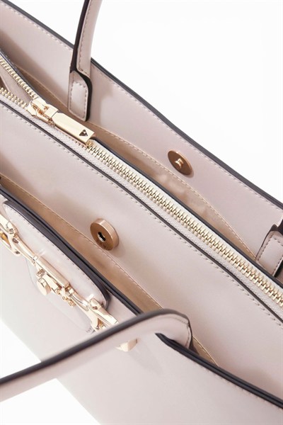 Guess Janie Kadın Omuz Çantası