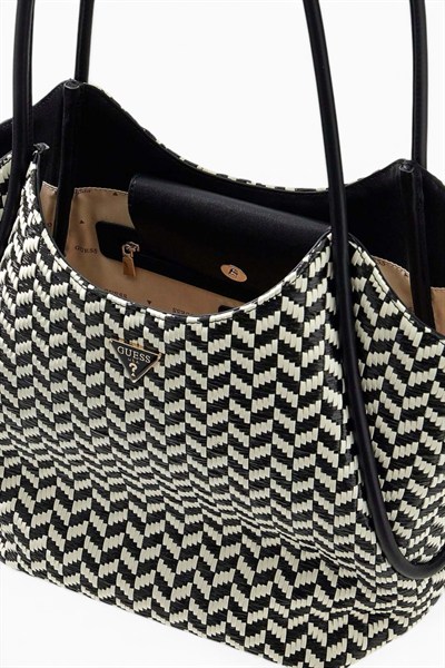 Guess Tessi Kadın Omuz Çantası