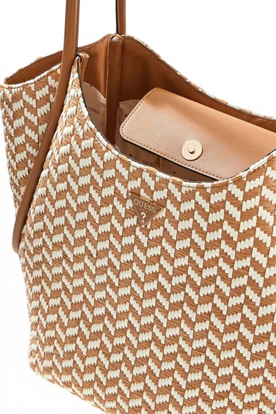 Guess Tessi Kadın Omuz Çantası