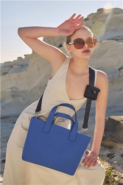 Nautica Logo Detaylı Kadın Omuz Çantası