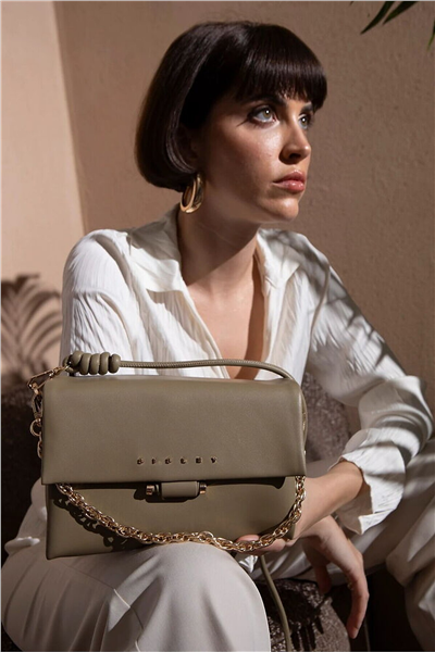 Sisley Logo Detaylı Kadın Çapraz Askılı Çanta