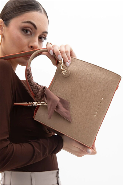 Sisley Logo Detaylı Kadın El Çantası