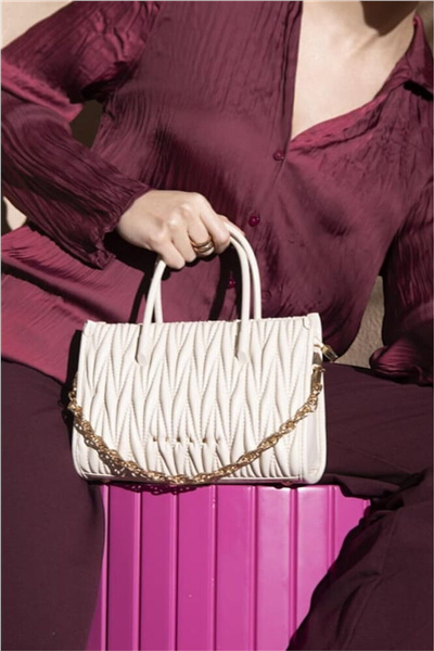 Sisley Logo Detaylı Kadın El Çantası