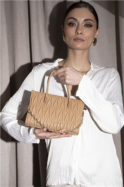 Sisley Logo Detaylı Kadın El Çantası