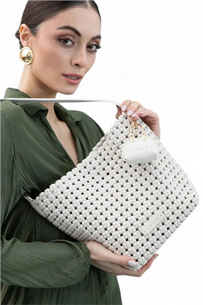 Sisley Logo Detaylı Kadın Omuz Çantası