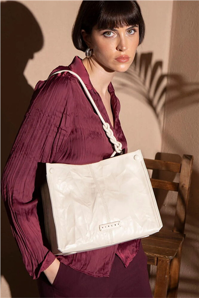 Sisley Logo Detaylı Kadın Omuz Çantası