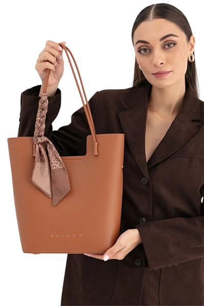 Sisley Logo Detaylı Kadın Omuz Çantası