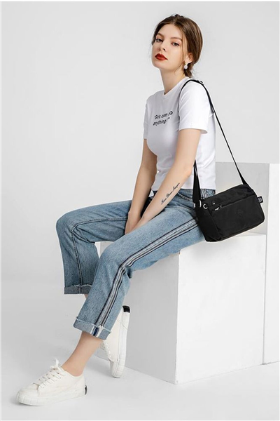 Smart Bags Krinkıl Kadın Çapraz Askılı Çanta