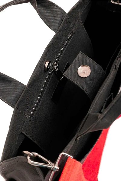 Umi Baggu Logo Detaylı Kadın Omuz Çantası