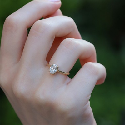 Oval Tasarım 1.00 Ct  Yüzük