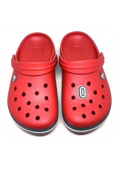 Crocs 1137 Terlik Süsü Siyah Beyaz Harf O