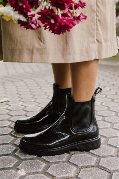 Igor Trak Kadın Siyah Rugan Yağmur Botu W10216-002