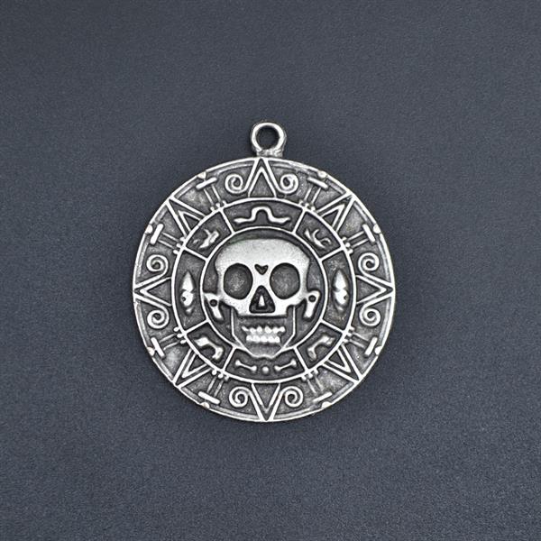 Aztec Karayip Korsanları Madalyon Kolye Ucu - Antik Gümüş Kaplama