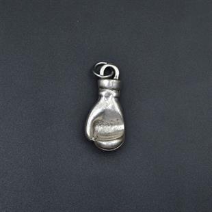 Boks Eldiveni Kolye Ucu - Antik Gümüş Kaplama