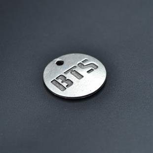 BTS Madalyon Kolye Ucu - Antik Gümüş Kaplama
